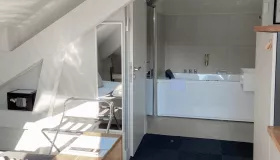 Photo de la chambre classique l'Épine de l'hôtel les Suites du Lac.